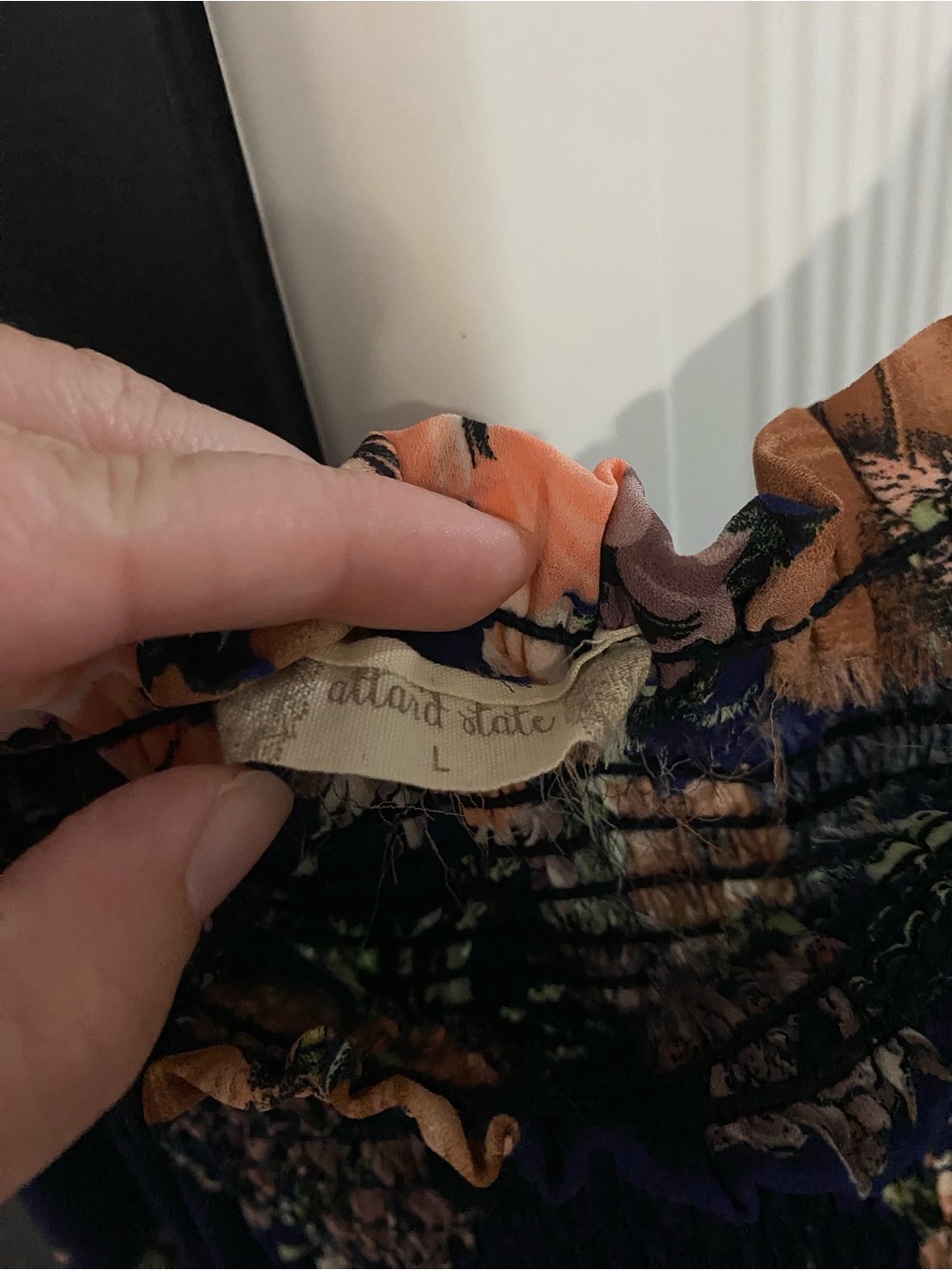 Dress - Picture 2 of 4